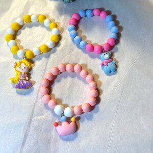 Shio Bracelet "Perfect accessories to tickle your sense of style & fun."